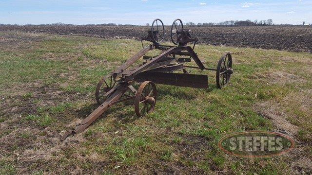 B3741 Pull-type road grader,_1.jpg